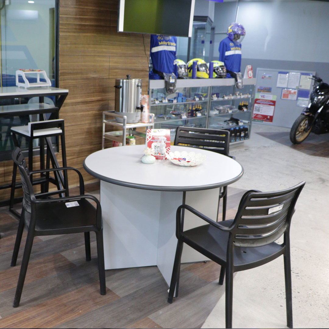 Customer Lounge Motrotrade Mzone